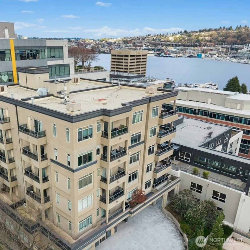 1000 N Aurora Avenue 409