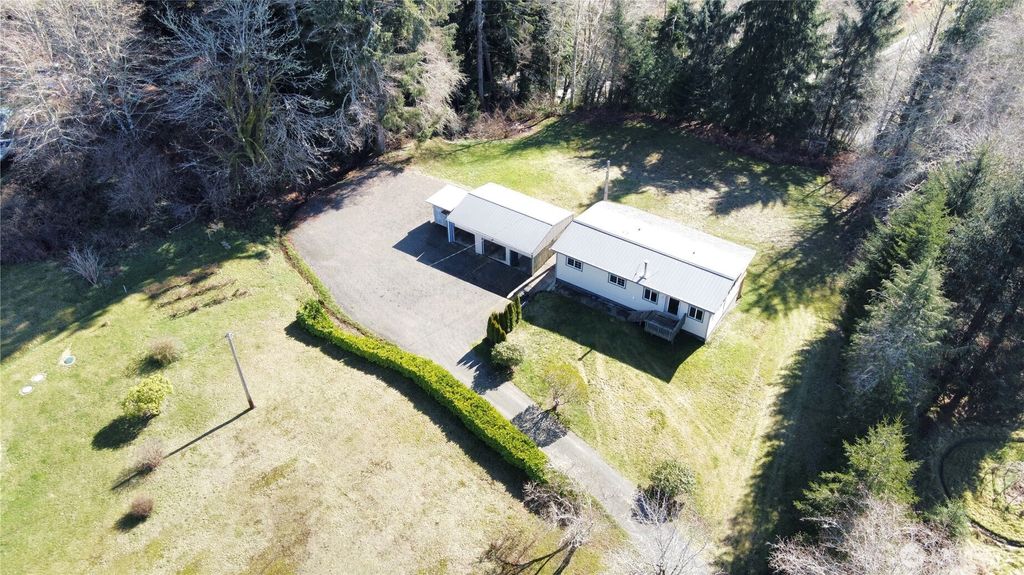 Photo of 144 Tveit Road, Sekiu, WA 98381 (MLS # 2488868)