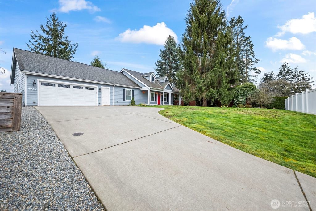 Photo of 4925 Harbor View Drive NE, Tacoma, WA 98422 (MLS # 2492428)