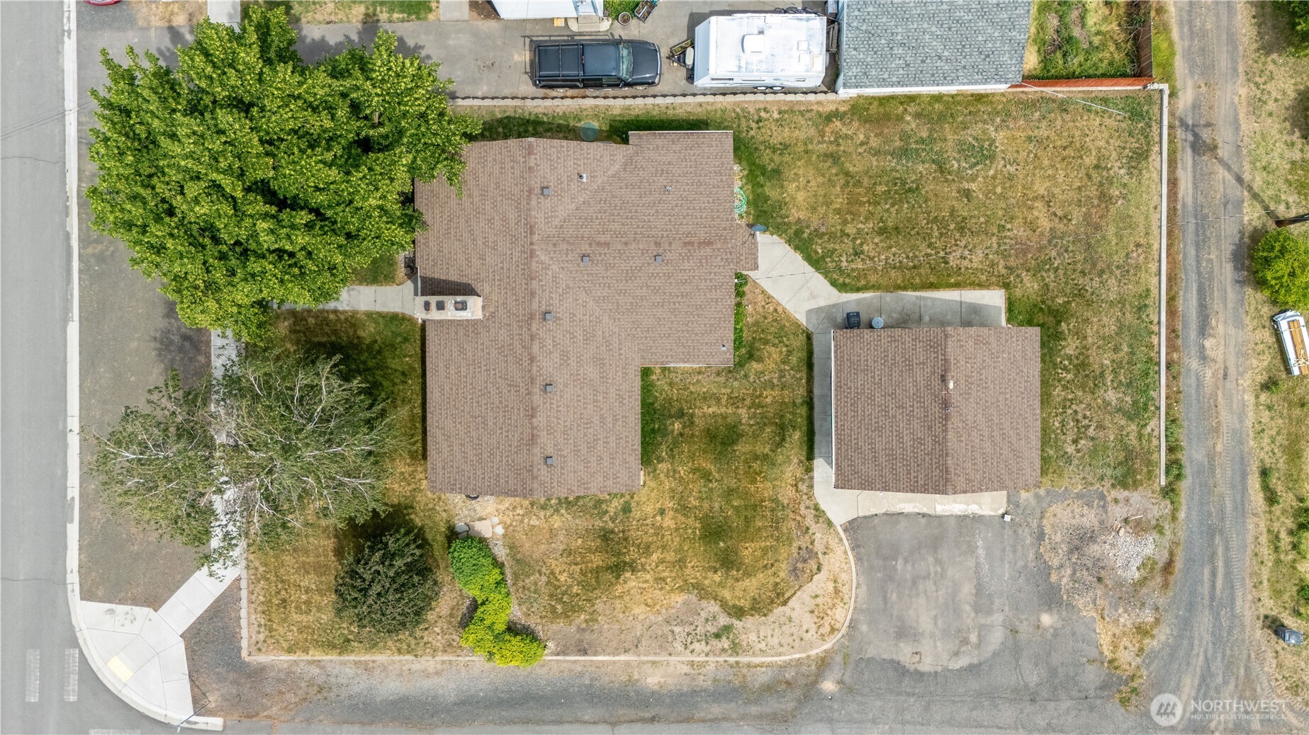 308 2nd Ave