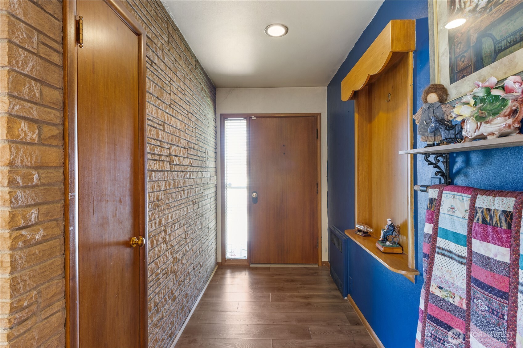 308 2nd Ave