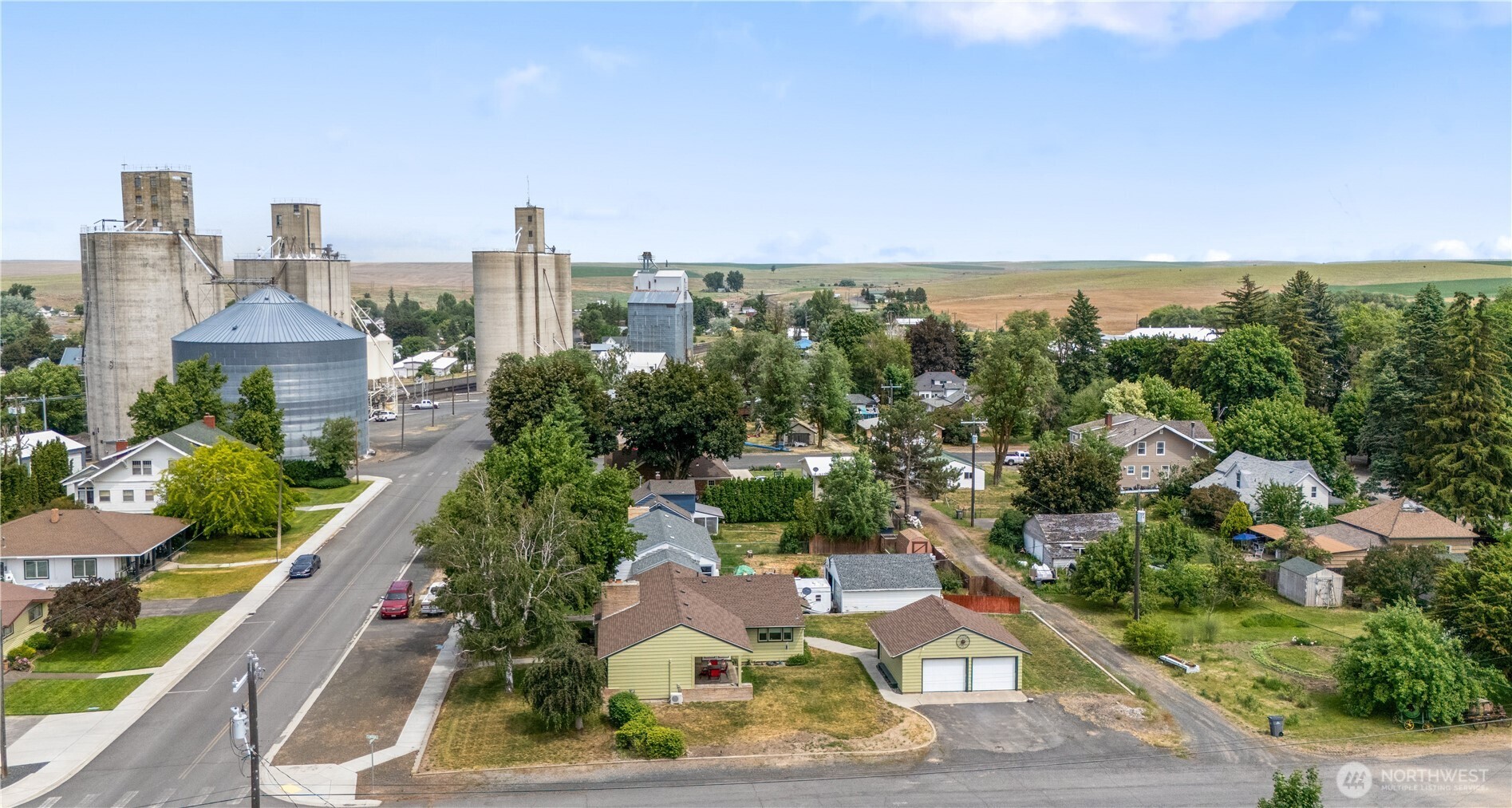 308 2nd Ave