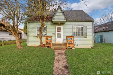 1427 S 54th Street Tacoma WA 98408