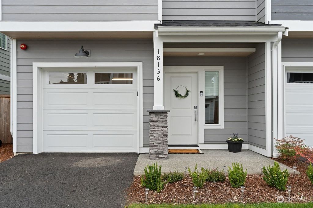 Photo of 18136 1st PL Pl SW, Normandy Park, WA 98166 (MLS # 2323277)