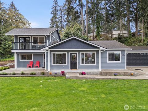 Photo of 3021 Marine Drive, Bremerton, WA 98312 (MLS # 2512593)