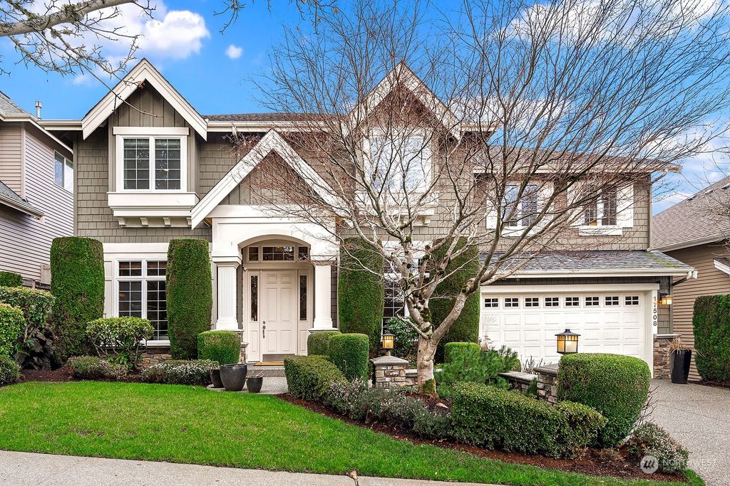 Photo of 17508 NE 119th Way, Redmond, WA 98052 (MLS # 2198383)
