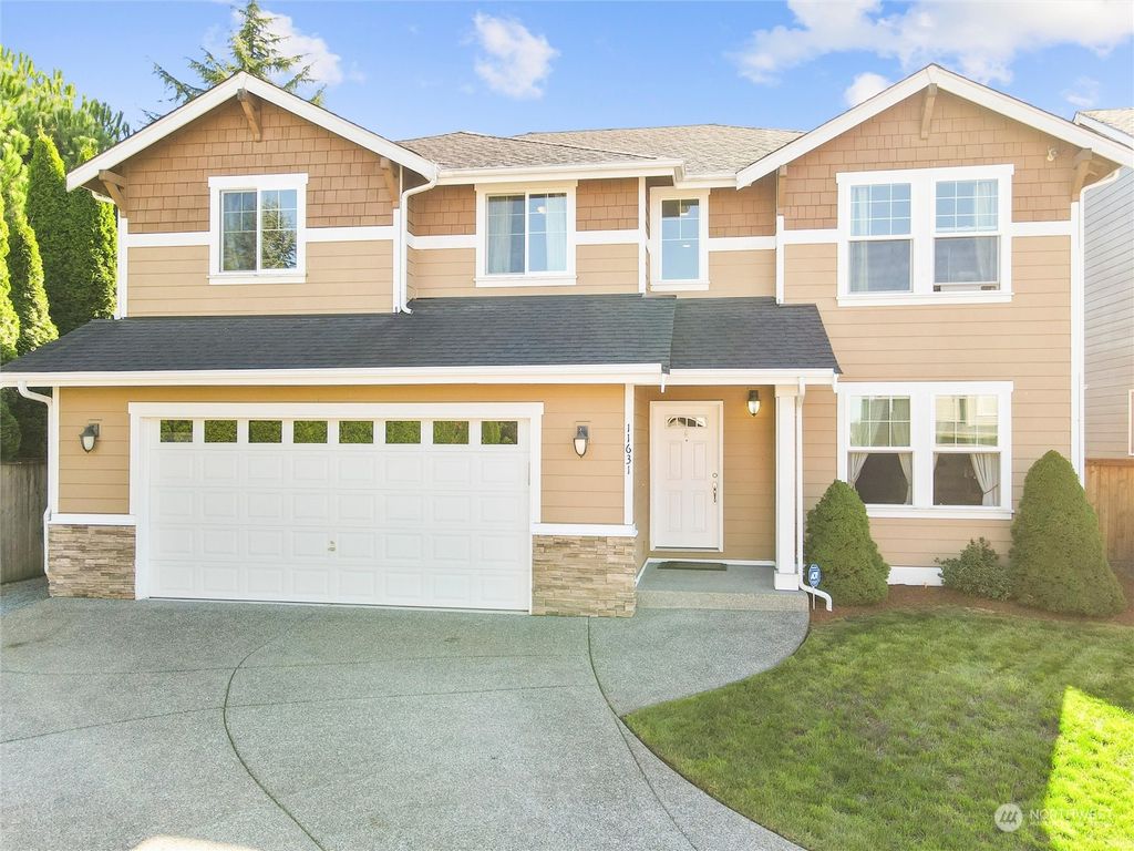 Photo of 11631 SE 266th Court, Kent, WA 98030 (MLS # 2295301)