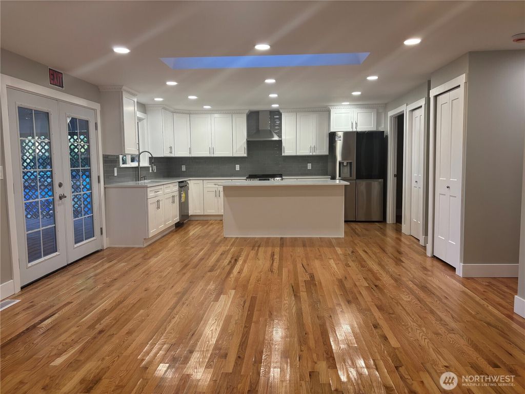 Photo of 30448 11th Avenue S, Federal Way, WA 98003 (MLS # 2401483)