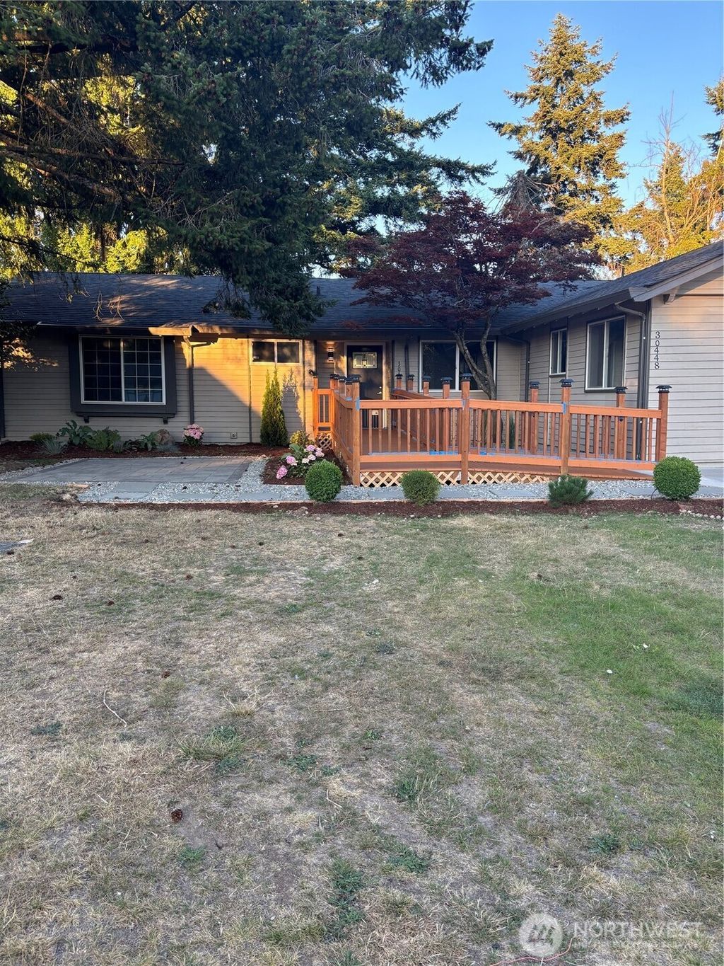 Photo of 30448 11th Avenue S, Federal Way, WA 98003 (MLS # 2401483)