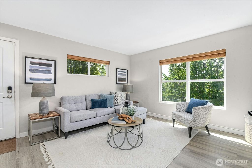 Photo of 1698 25th Place NE #304, Issaquah, WA 98029 (MLS # 2419528)