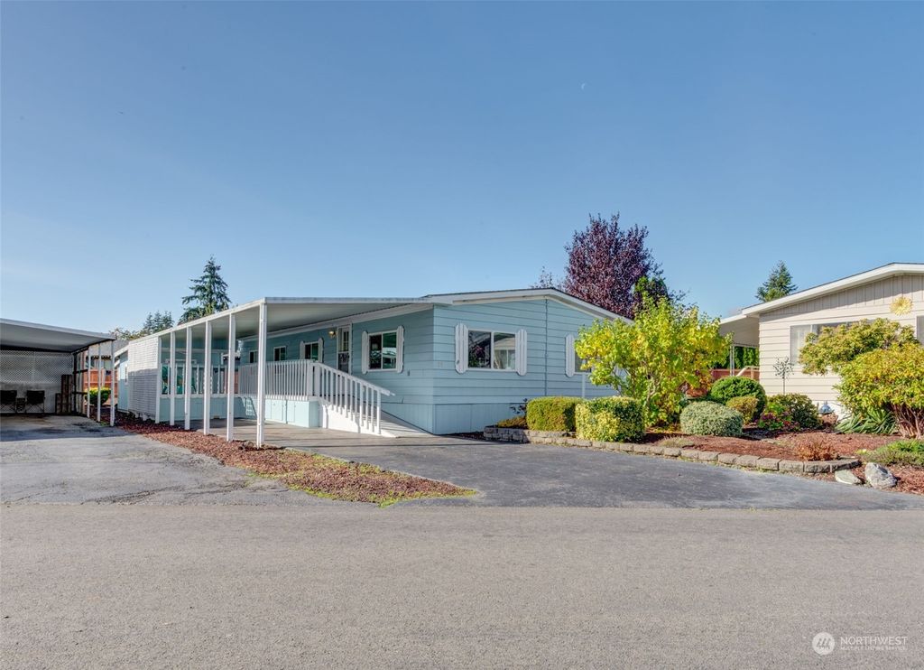 Photo of 5900 64th Street NE #39, Marysville, WA 98270 (MLS # 2304777)