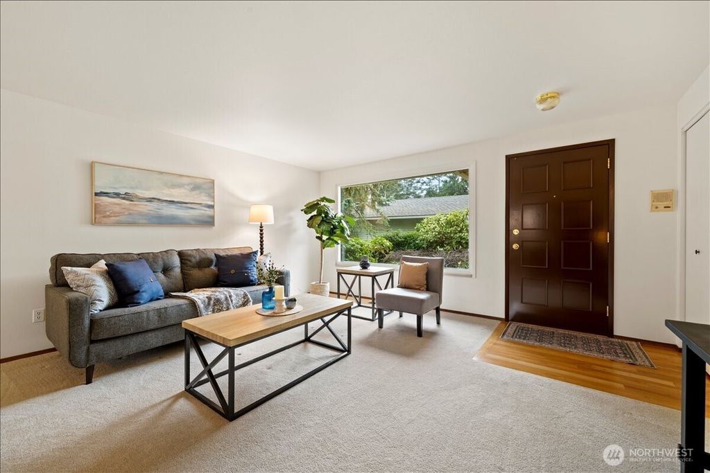 Photo of 24848 13th Avenue S, Des Moines, WA 98198 (MLS # 2498163)