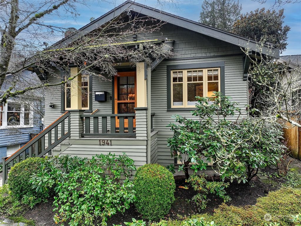 Photo of 1941 26th Avenue E, Seattle, WA 98112 (MLS # 2318230)