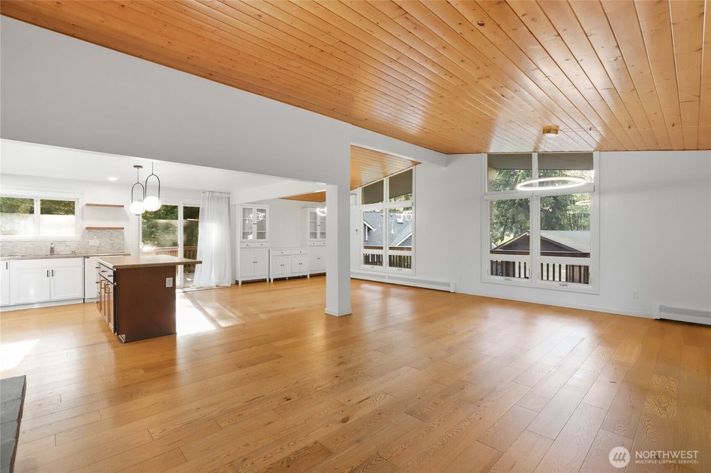 Photo of 2015 Clairmont Circle SW, Olympia, WA 98512 (MLS # 2518269)
