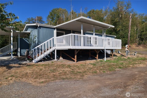 Photo of 1877 Old Hwy 99 North Road, Burlington, WA 98233 (MLS # 2571338)