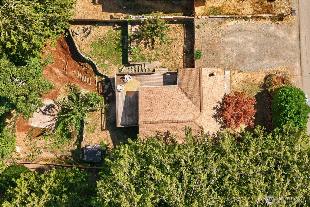Photo of 26562 221st Place SE, Maple Valley, WA 98038 (MLS # 2568879)