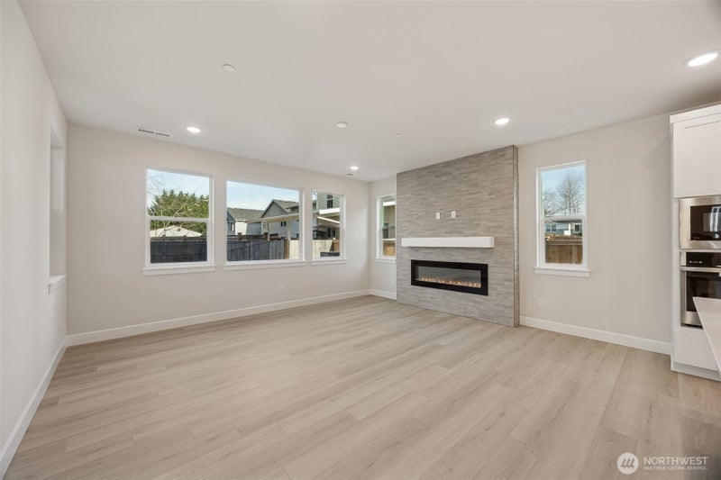 4623 85th Avenue NE 29