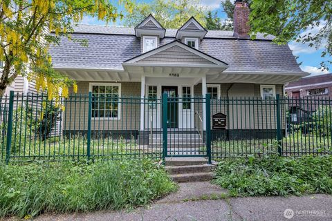 Photo of 1708 18th Avenue, Seattle, WA 98122 (MLS # 2539756)