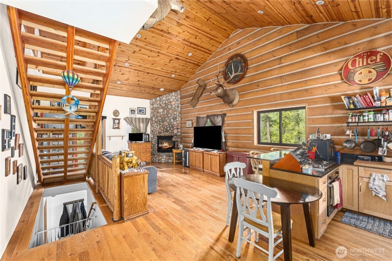3733 Sand Creek Road