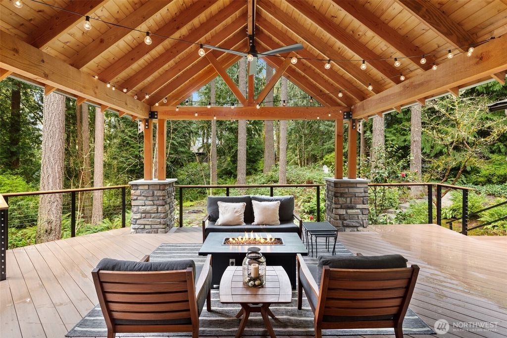 Photo of 7343 216th Avenue NE, Redmond, WA 98053 (MLS # 2354425)