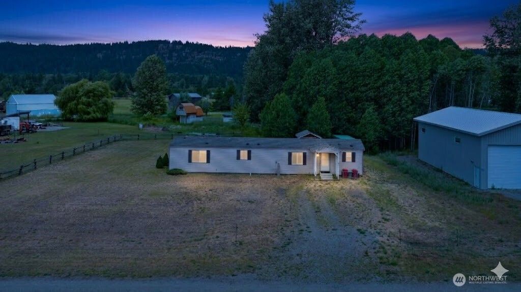 Photo of 81 Laurel Lane, Cle Elum, WA 98922 (MLS # 2493375)