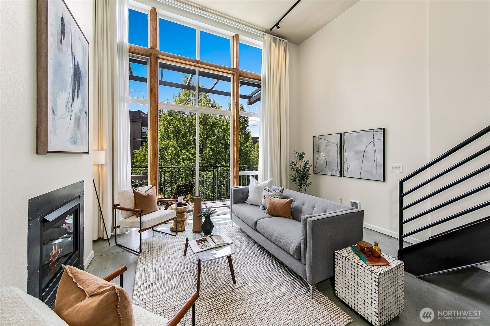 1812 19th Avenue 306