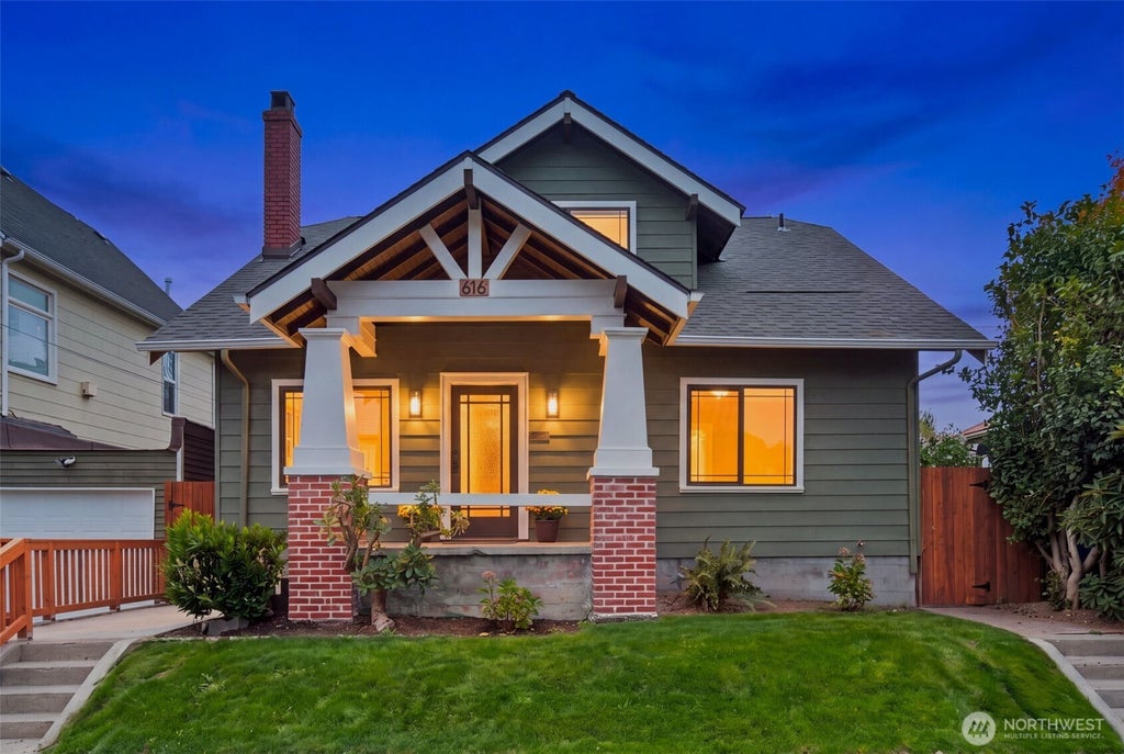 Photo of 616 N Steele Street, Tacoma, WA 98406 (MLS # 2577355)