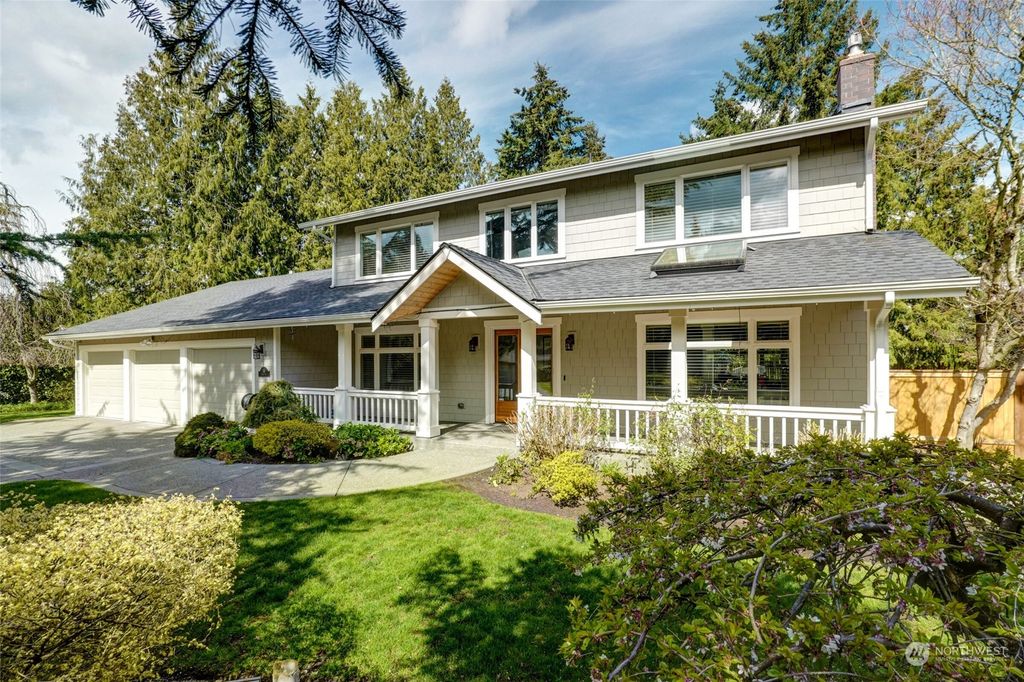 Photo of 36 Orcas Key, Bellevue, WA 98006 (MLS # 2056997)
