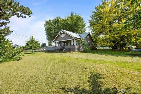 Photo of 2924 Cottonwood Road, Walla Walla, WA 99362 (MLS # 2564367)
