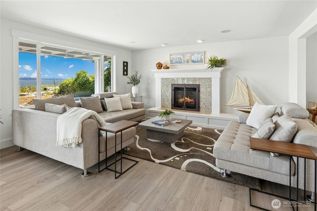 Photo of 15628 Point Monroe Drive NE, Bainbridge Island, WA 98110 (MLS # 2501860)