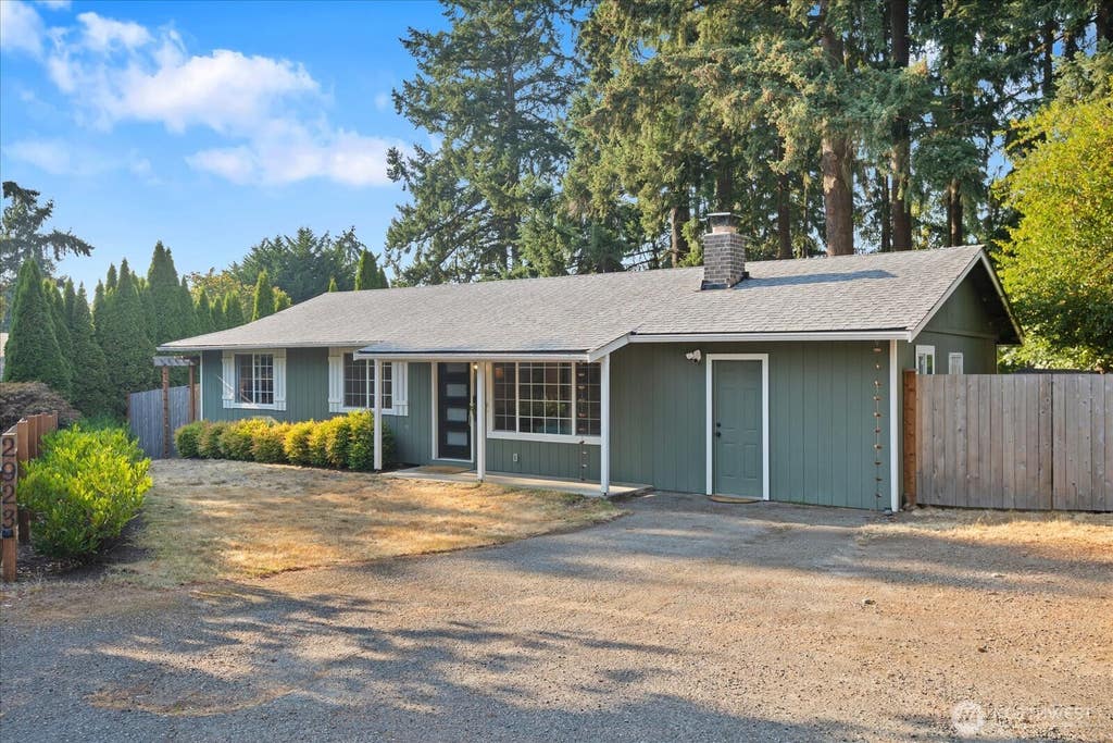 Photo of 2923 193rd Place SE, Bothell, WA 98012 (MLS # 2573730)