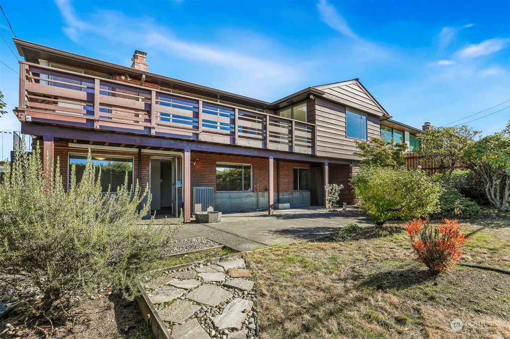 Photo of 9221 20th Avenue NW, Seattle, WA 98117 (MLS # 2169188)
