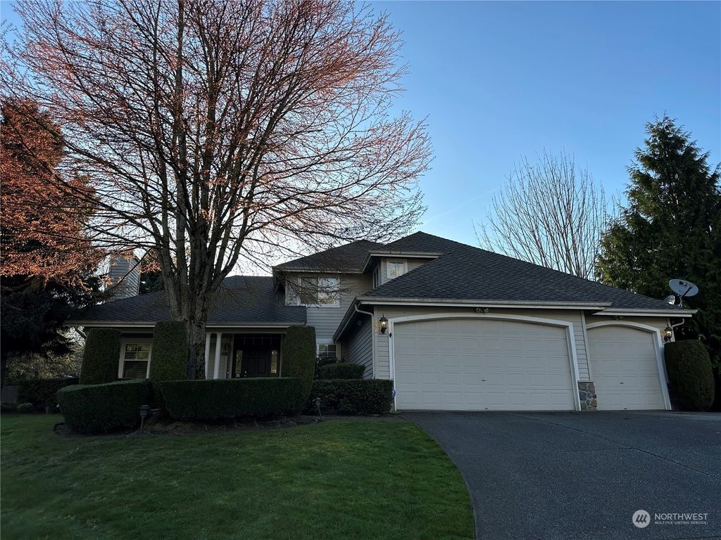 Photo of 2401 lyons Avenue NE, Renton, WA 98059 (MLS # 2232556)