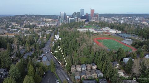 814 Bellevue Way SE Bellevue WA 98004