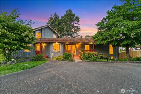 Photo of 3109 24th Avenue Ct SE, Puyallup, WA 98374 (MLS # 2526549)
