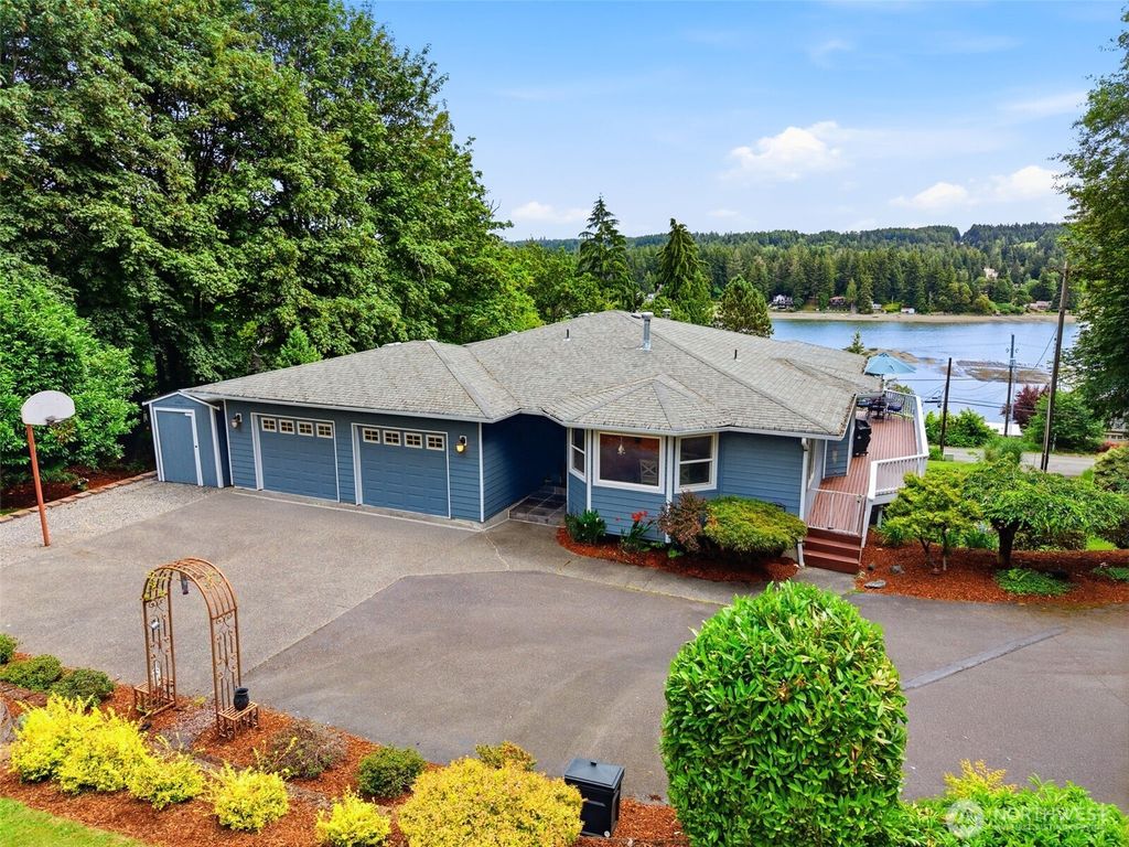 Photo of 7509 145th Street NW, Gig Harbor, WA 98329 (MLS # 2547771)