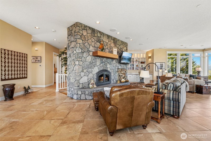 1384 Bayswater Road
