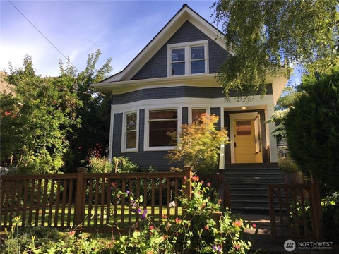 Photo of 1618 E Mercer Street #.5, Seattle, WA 98112 (MLS # 2539548)