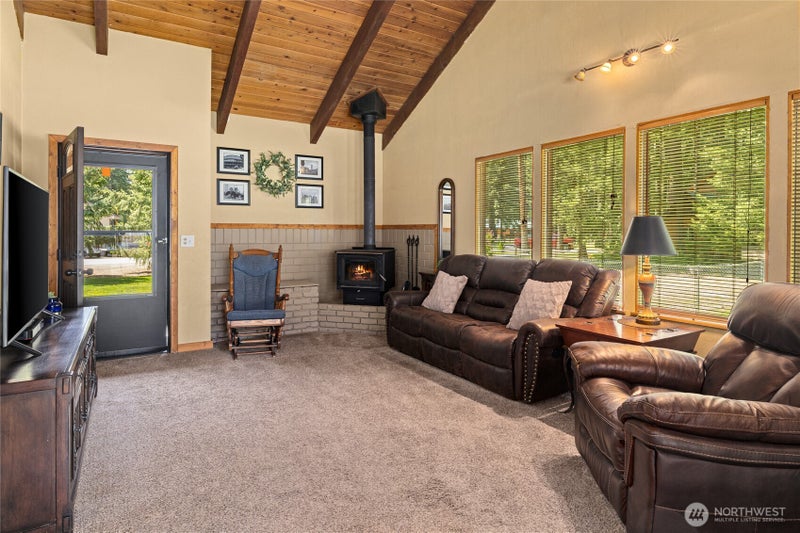 61 S Lake Cabins Road