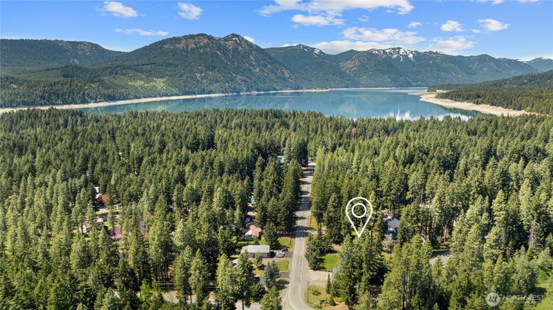 61 S Lake Cabins Road