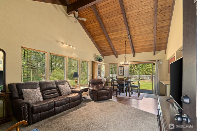 61 S Lake Cabins Road