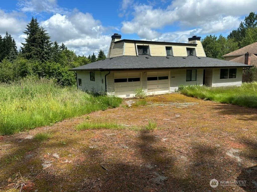 Photo of 22702 NE 16th Street, Sammamish, WA 98074 (MLS # 2537421)
