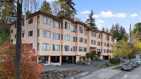 10505 NE 24th Avenue Seattle WA 98125