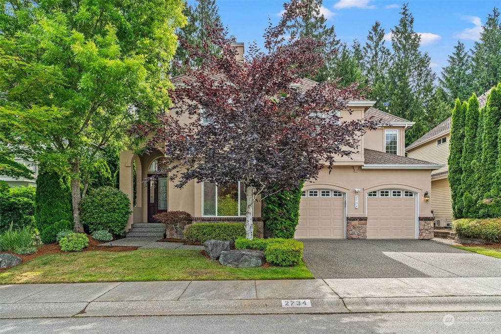 Photo of 2734 206th Terrace NE, Sammamish, WA 98074 (MLS # 2129054)
