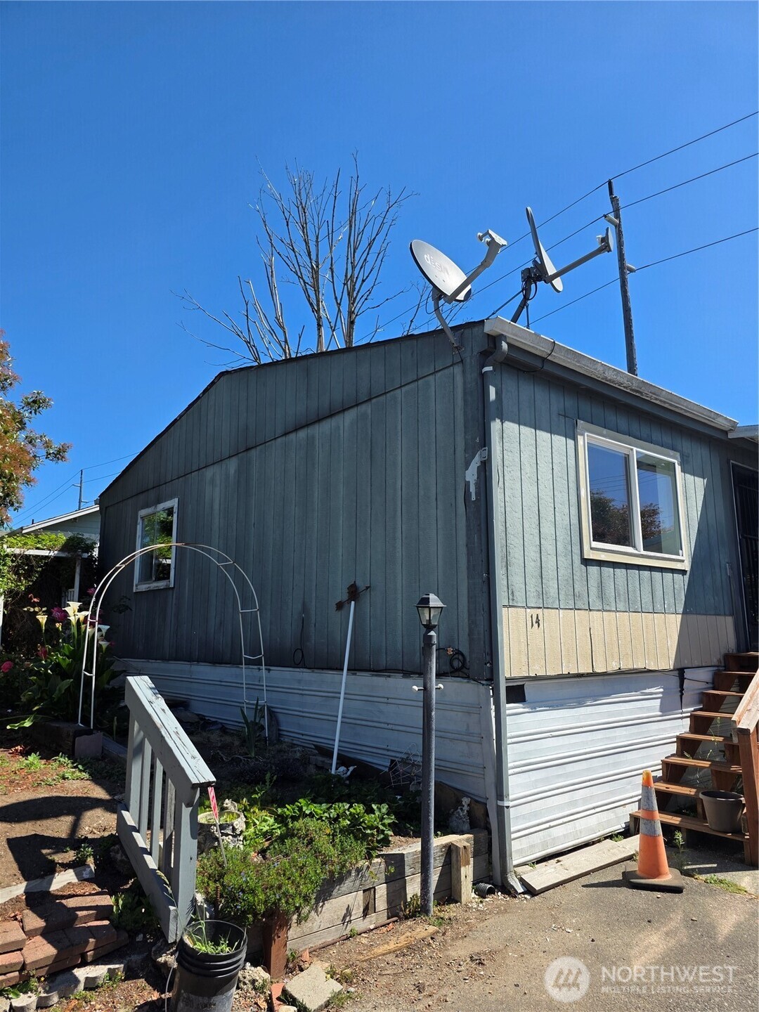 111 99th Street S 14