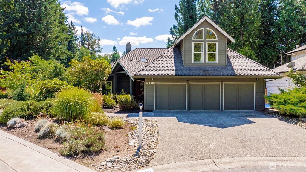 Photo of 2410 223rd Place NE, Sammamish, WA 98074 (MLS # 2439435)
