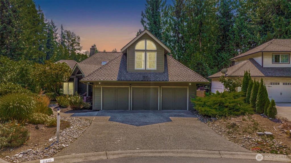 Photo of 2410 223rd Place NE, Sammamish, WA 98074 (MLS # 2439435)