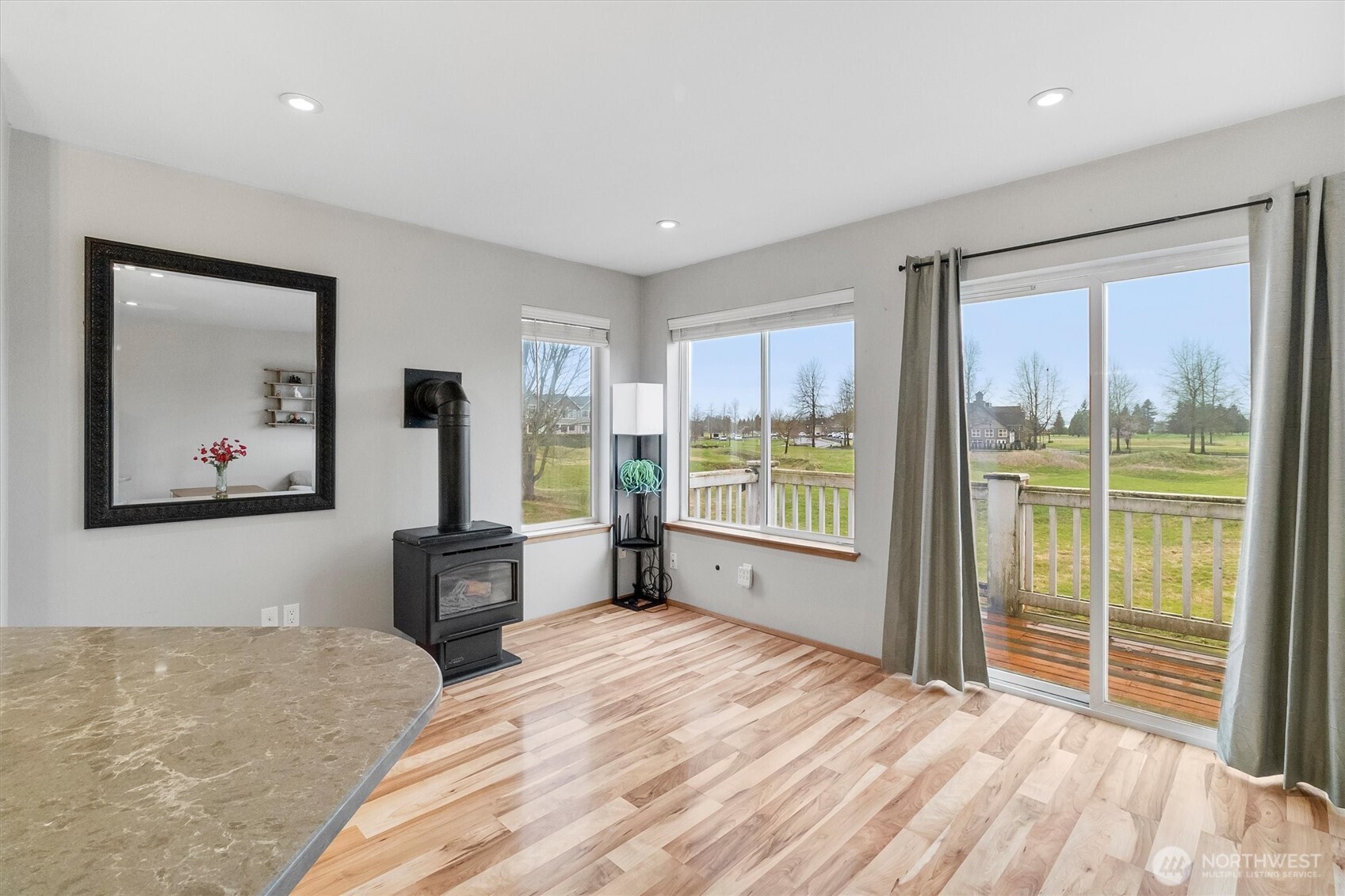 262 W Maberry Drive 201