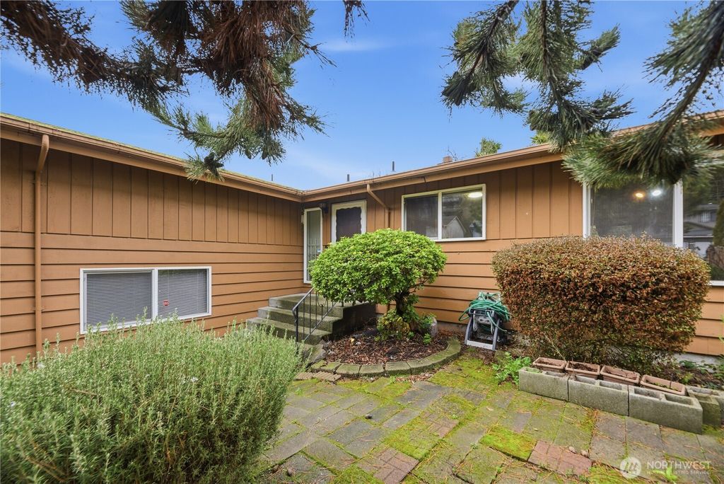 Photo of 6201 47th Avenue S, Seattle, WA 98118 (MLS # 2476091)
