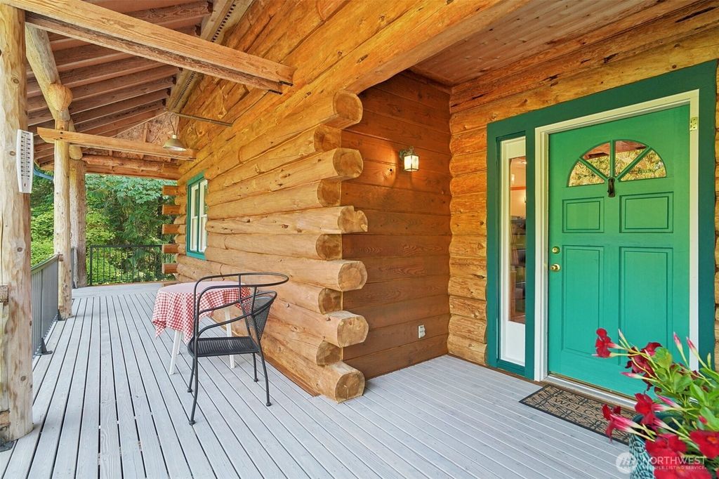 Photo of 37436 239th Avenue SE, Enumclaw, WA 98022 (MLS # 2466712)